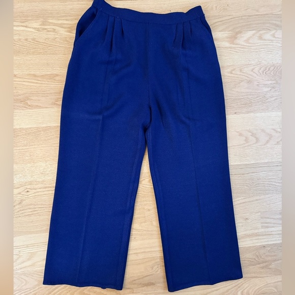St. John Sport by Marie Gray Pants - St. John Knit Pants Size 10